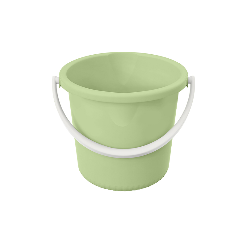 Bucket 2004